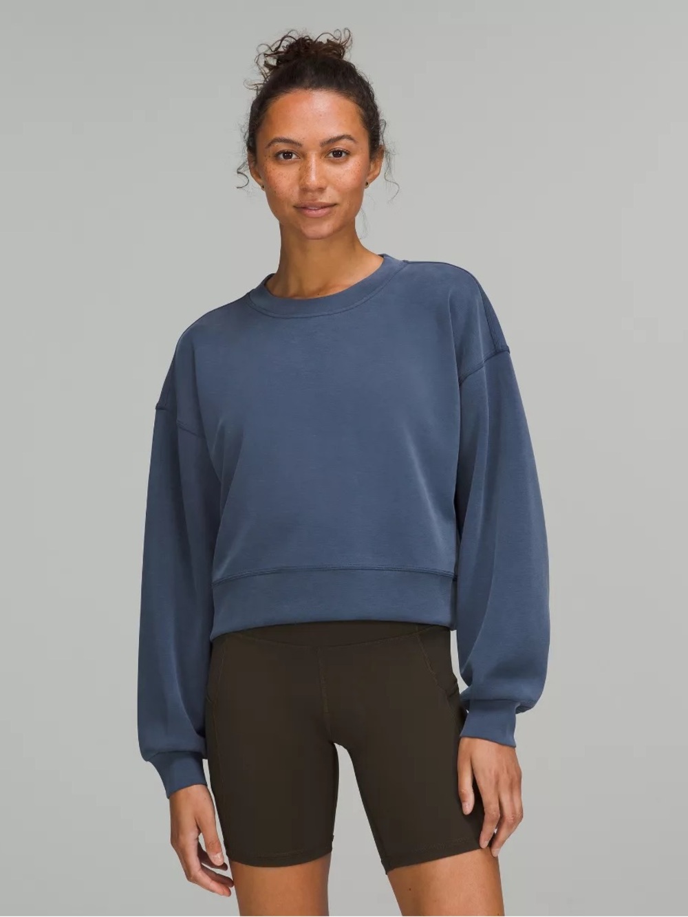 lululemon athletica Slate Blue Cropped Sweatshirt